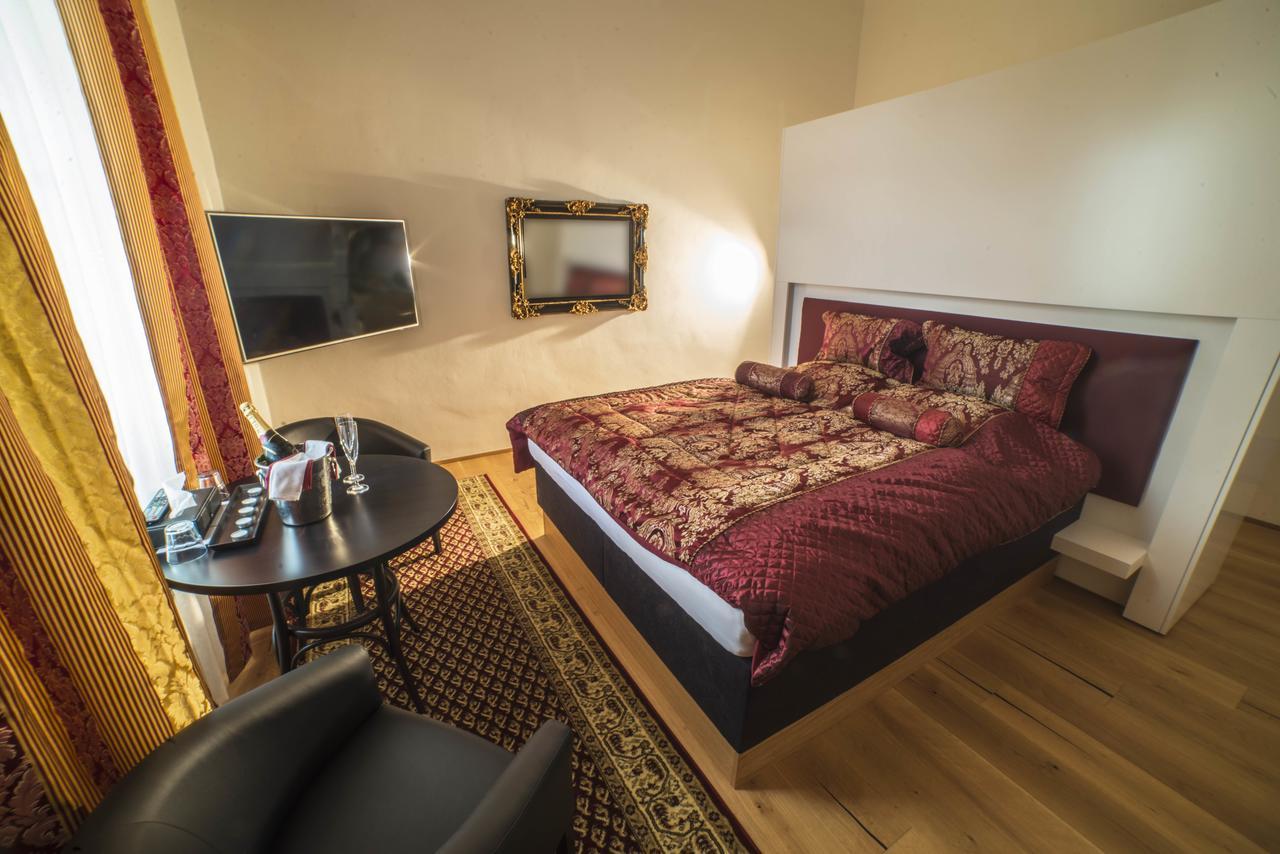 Hotel Panstvi Dlouha Lhota Kültér fotó