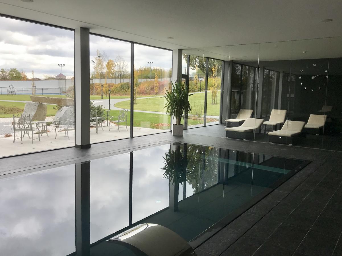 Hotel Panstvi Dlouha Lhota Kültér fotó