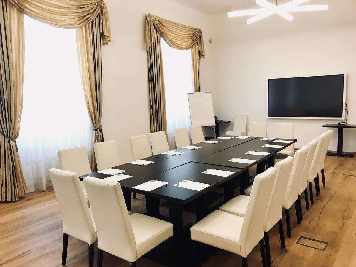 Hotel Panstvi Dlouha Lhota Kültér fotó