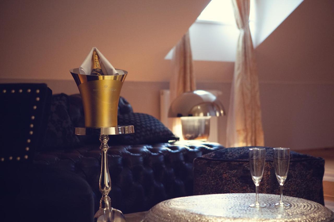 Hotel Panstvi Dlouha Lhota Kültér fotó